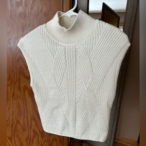 NWOT Express Brand sweater. XS.